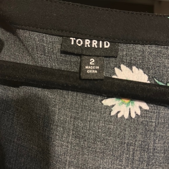 TORRID Black floral print dress. - Picture 2 of 3